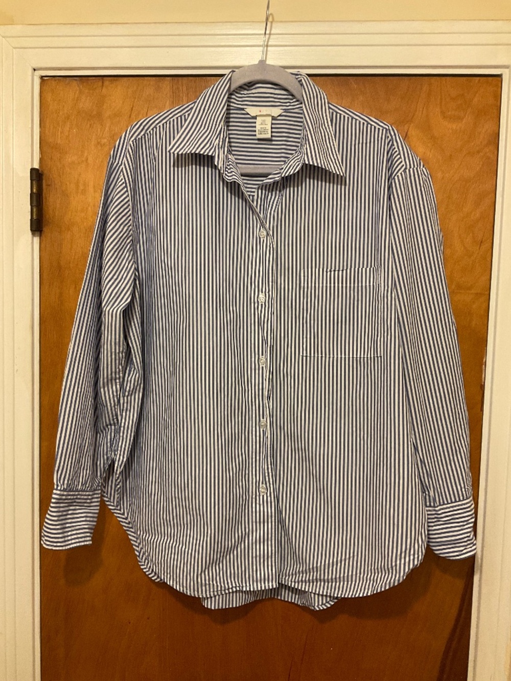 Women's H&M Blue & White Skinny Striped Oversized Shirt Sz S Cotton Button Front